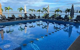 The Paramar Beachfront Boutique Hotel With Breakfast Included - Downtown Malecon